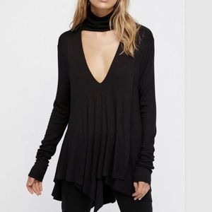 FREE PEOPLE Uptown Black Turtleneck Tunic Vneck Cutout women’s size XSmall
